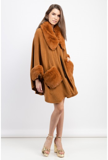 Brown cape coat with fur